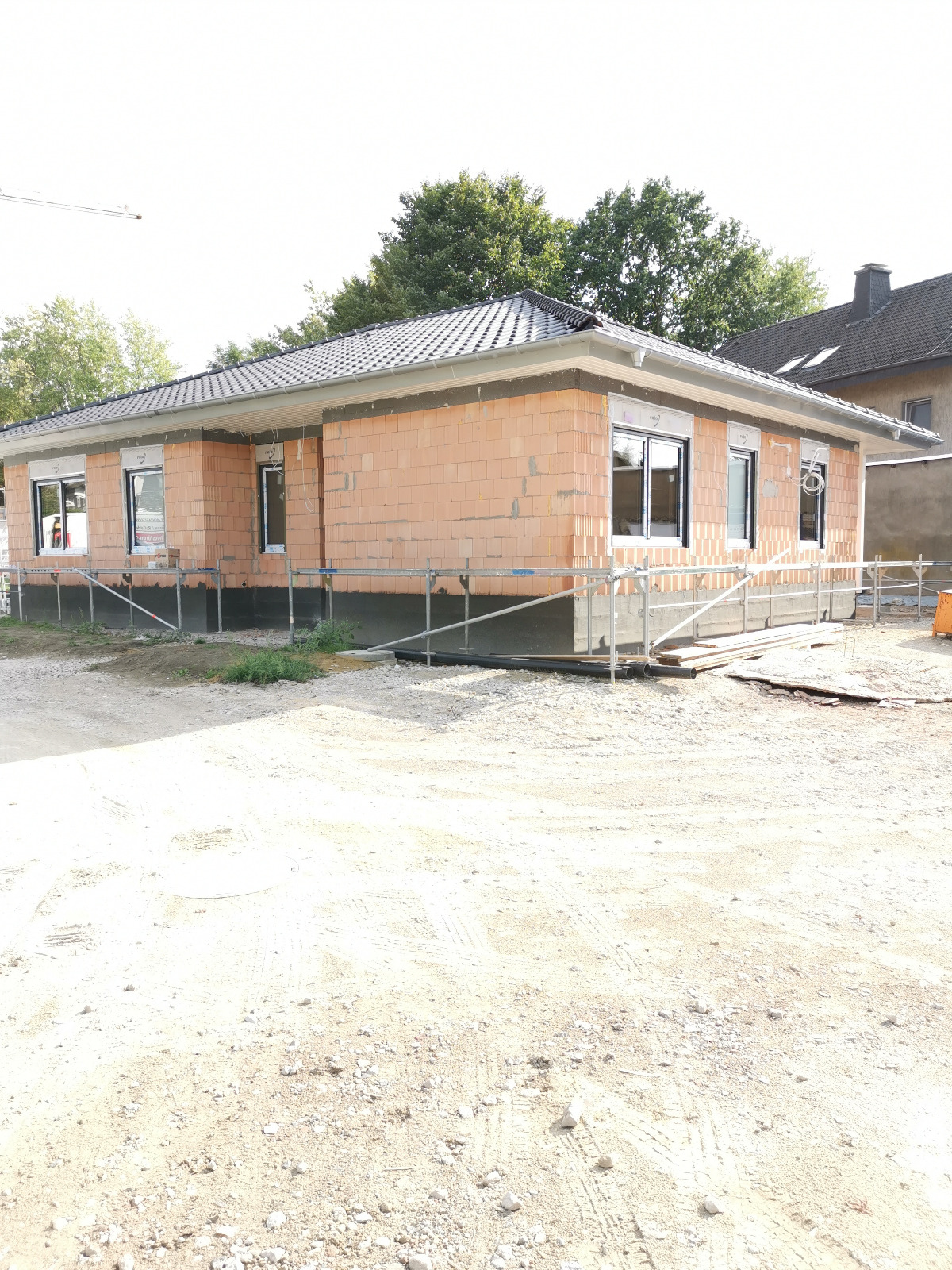Fenster- und Türmontage im Neubau